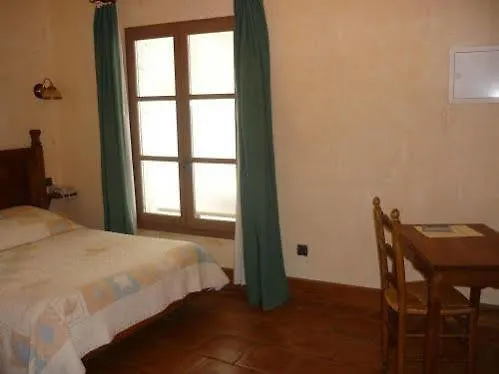 Hotel Des Consuls Castelnau-de-Montmiral Francia