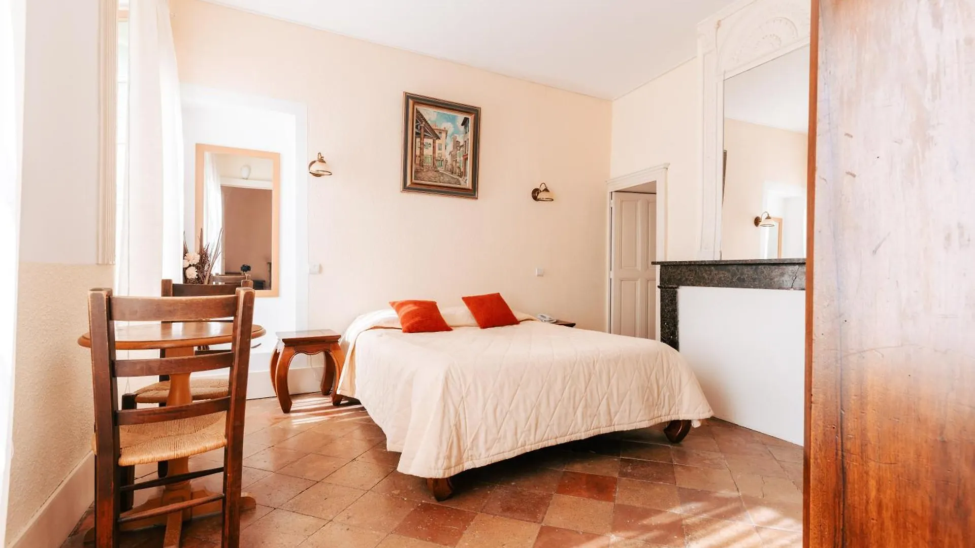 Hotel Des Consuls Castelnau-de-Montmiral