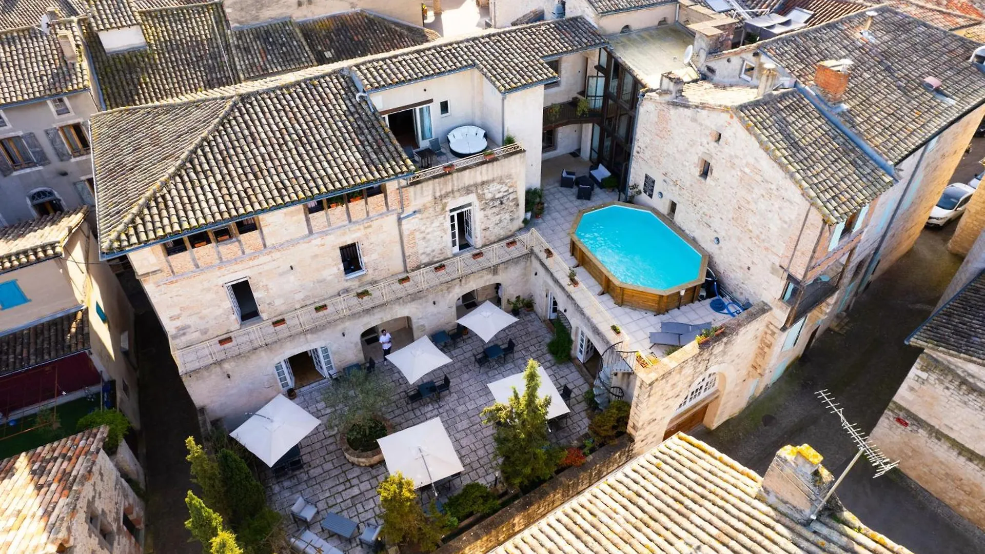 Hotel Des Consuls Castelnau-de-Montmiral France