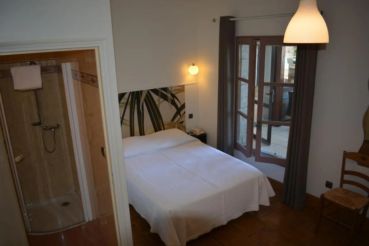 Hotel des Consuls Castelnau-de-Montmiral